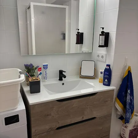 Per Families, A 1 Min De La Platja Apartment *